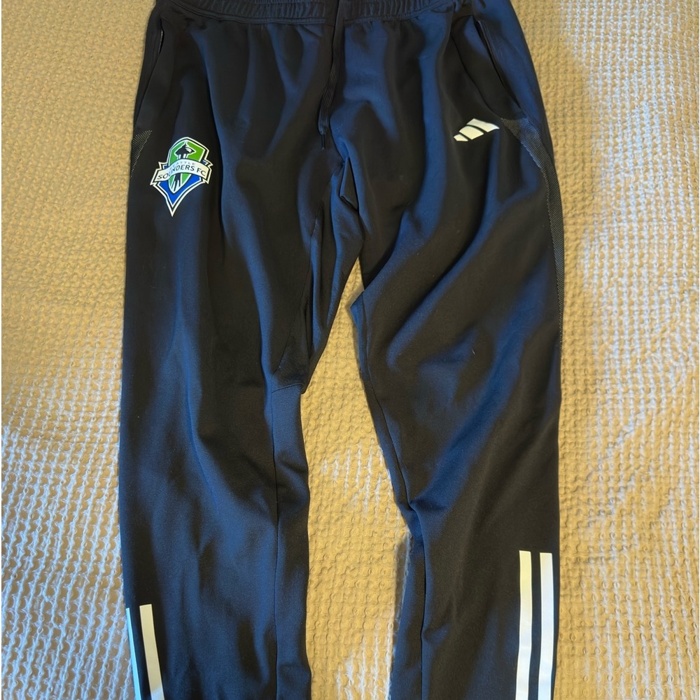 Seattle Sounders training pants